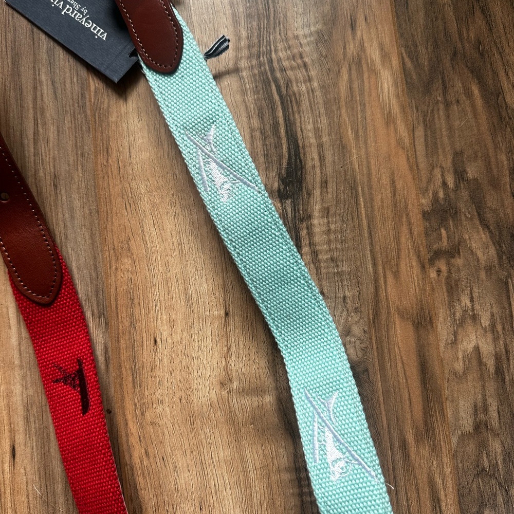 NWT VINEYARD VINES belt size 38